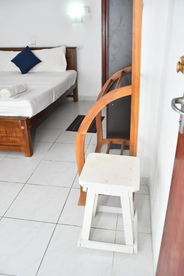 Hotel Bright Sunshine Hikkaduwa Exterior foto