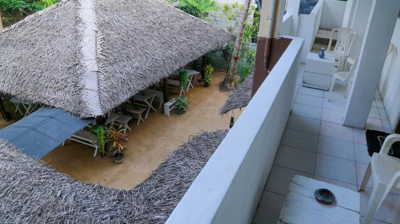 Hotel Bright Sunshine Hikkaduwa Exterior foto